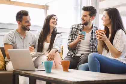 Oferty pracy dla studentów - jak pogodzić studia z pracą?