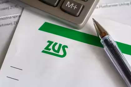 Praca w ZUS - zarobki i opinie. Jak dostać pracę w ZUSie?