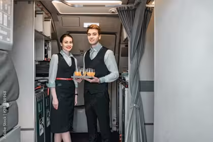 Cabin crew - praca, zarobki, doświadczenie, zatrudnienie, przyszłość