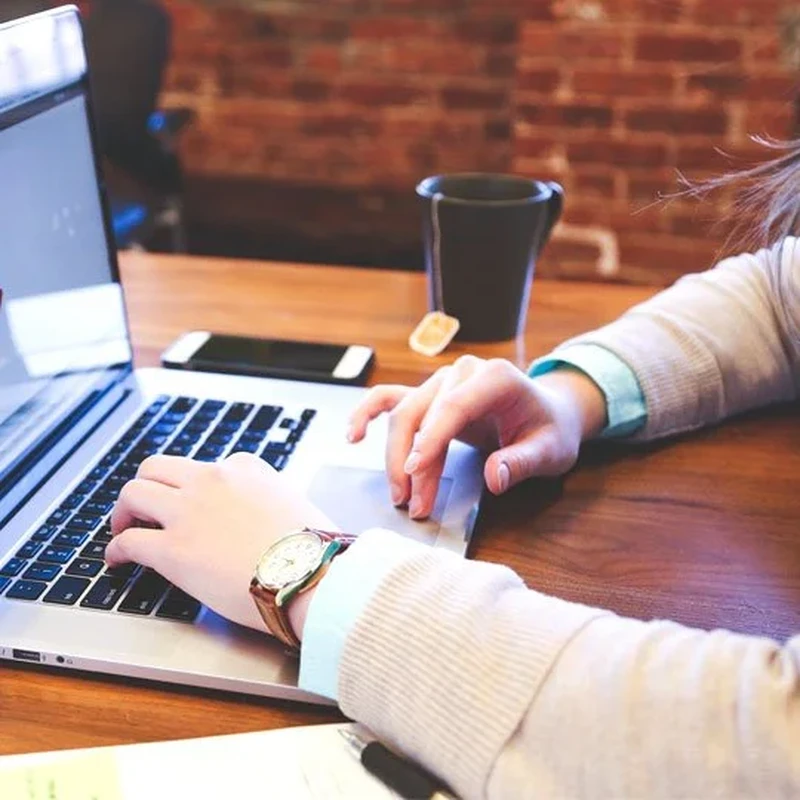 SPECJALISTA/SPECJALISTKA - ADMINISTRATOR/ADMINISTRATORKA SIECI