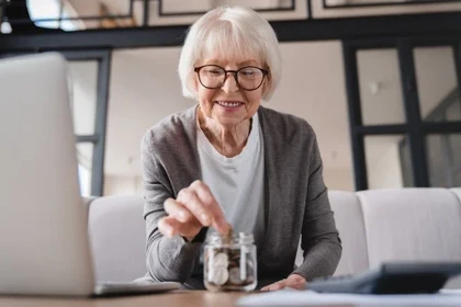14 emerytura - nowy dodatek socjalny dla seniorów