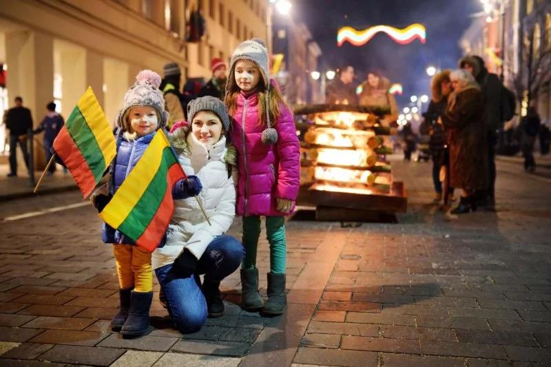 Dni wolne, święta, długie weekendy 2023 - kiedy wziąć urlop na Litwie?