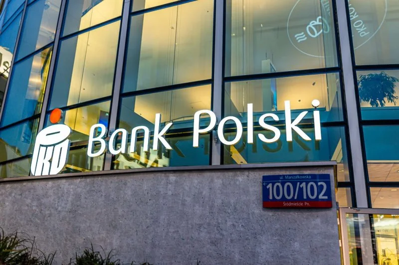 Praca PKO BP S.A. - największa instytucja bankowa nad Wisłą