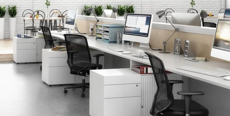 Uporządkuj swoje biurko, czyli jak zorganizować swoje miejsce pracy?