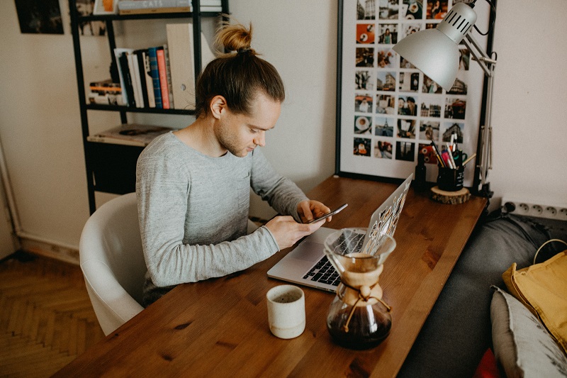 jak wyglądają zarobki freelancera?